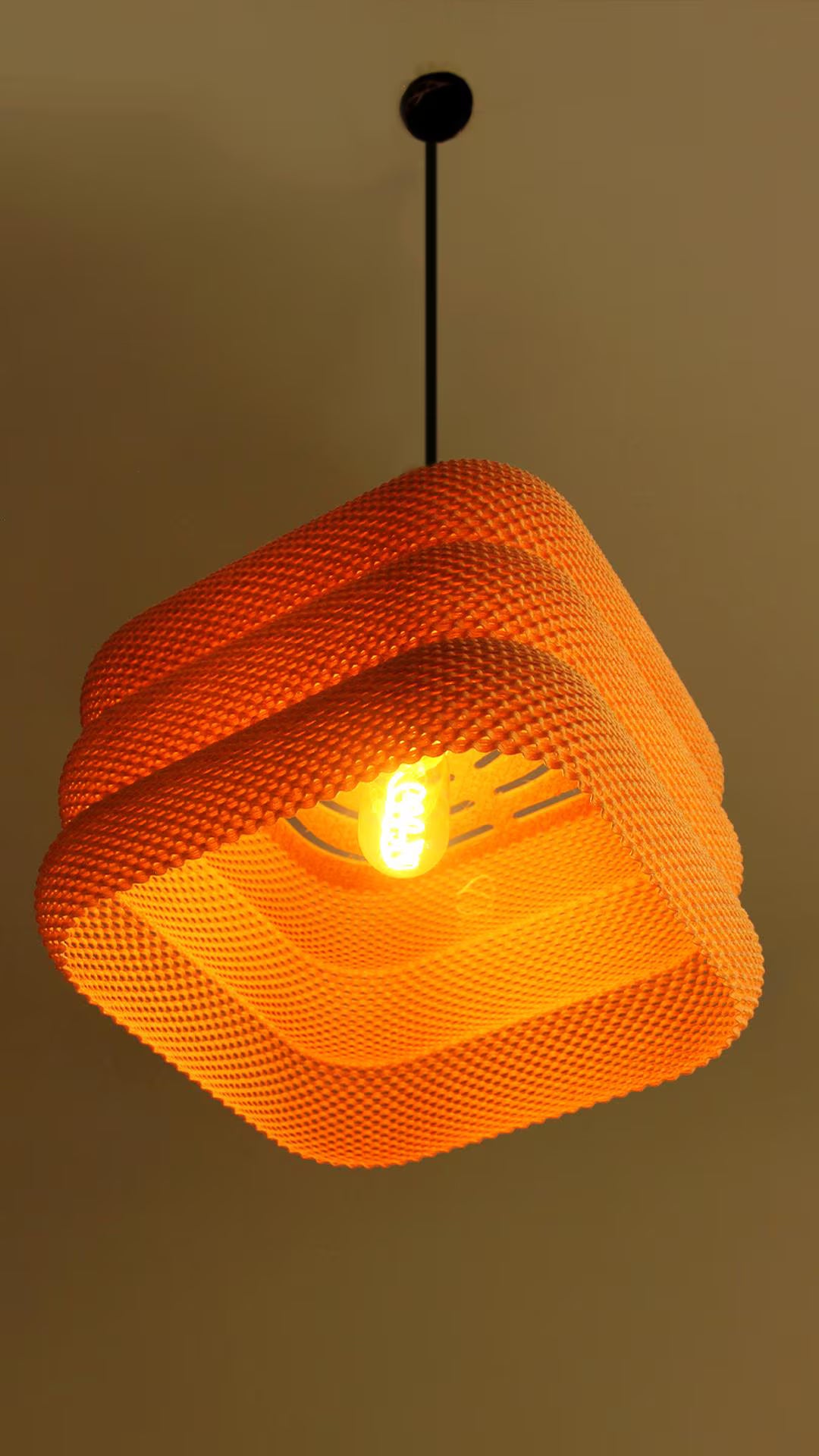 CLARA – Sculptural Plug-In Pendant Lamp | Modern 3D Printed Design by Lunfardo