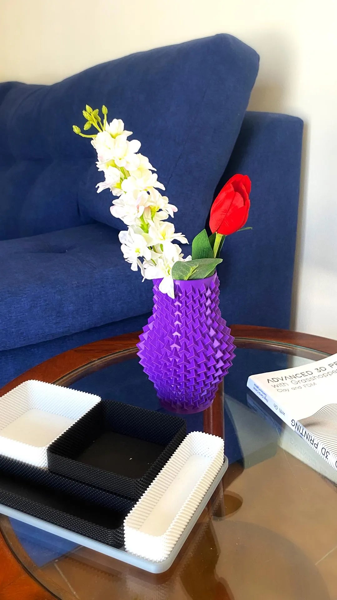 SPIKE — Sculptural Decorative Vase | by Lunfardo