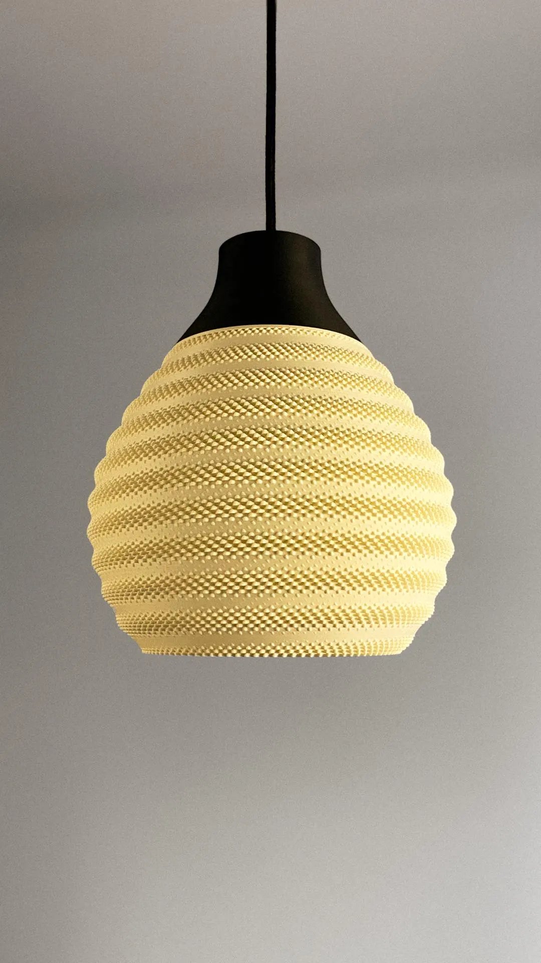 CORA – Pendant Lamp | Sculptural Modern Plug-In Hanging Light by Lunfardo