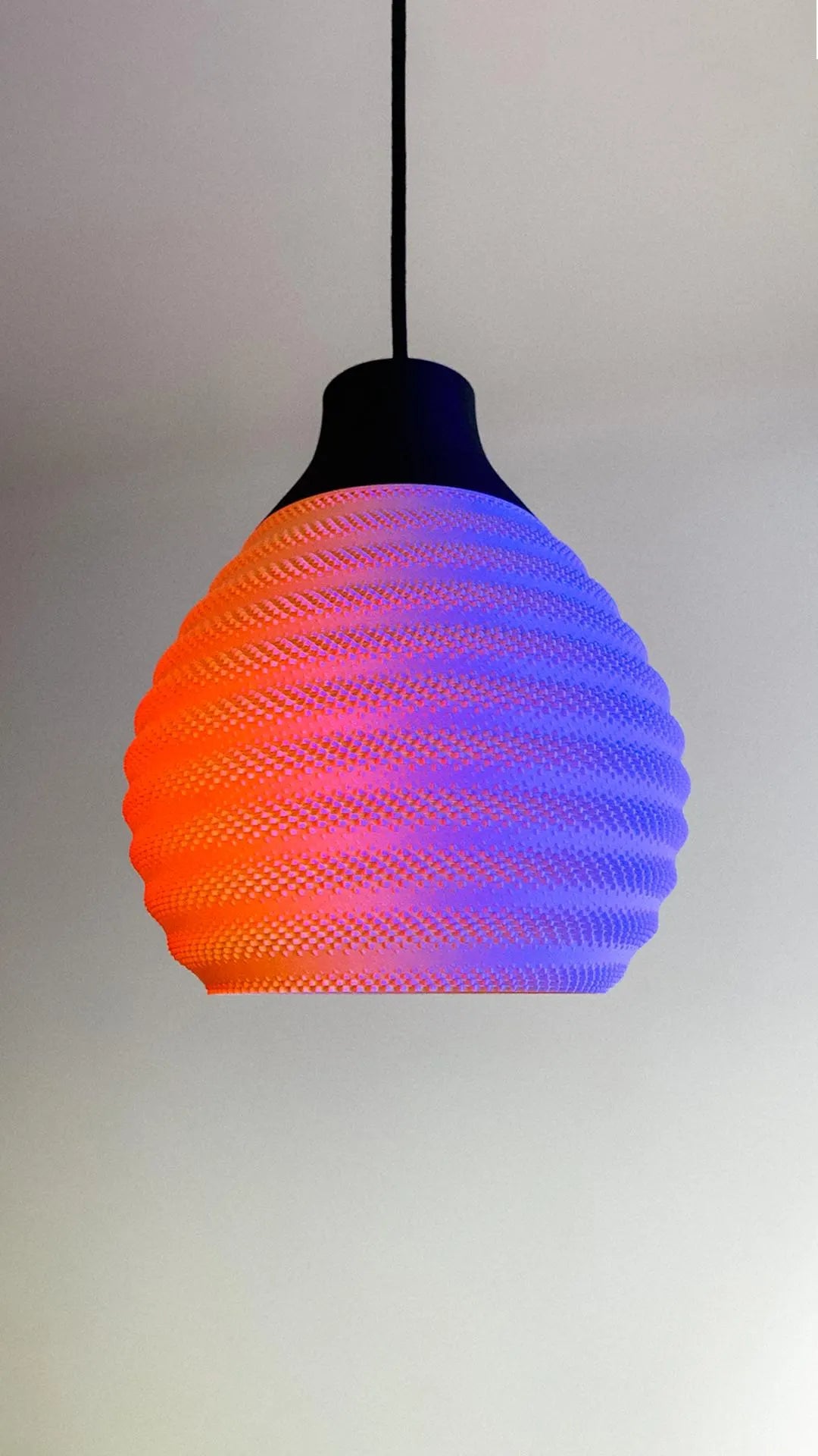 CORA – Pendant Lamp | Sculptural Modern Plug-In Hanging Light by Lunfardo